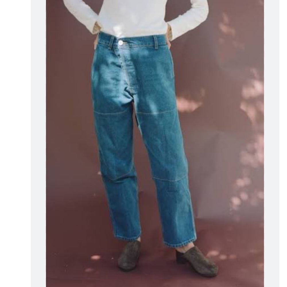 Emma Rothkopf Jeans Hunting Cross Front in Blue Timp Denim